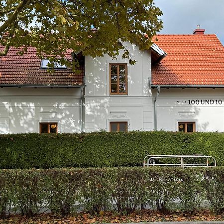 City-Loft In Villa 100Und10 - Charmantes Dachstudio Beim Lendkanal Klagenfurt am Woerthersee Esterno foto